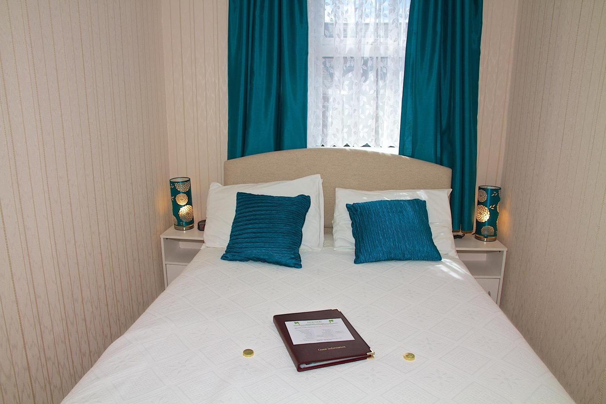 Bed & Breakfast Palm Court 3*