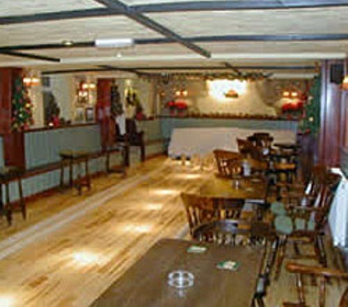The Lugger 3*