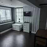 Free Parking, 1 Bed Flat Park Street