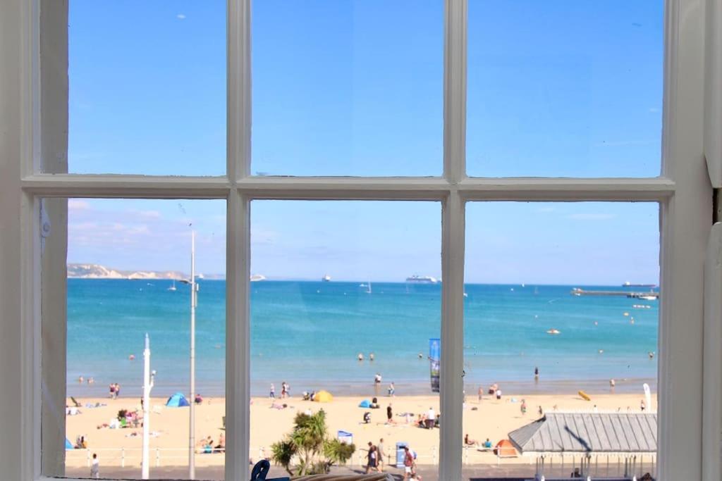 Apartment Sandpearl Beachfront Weymouth