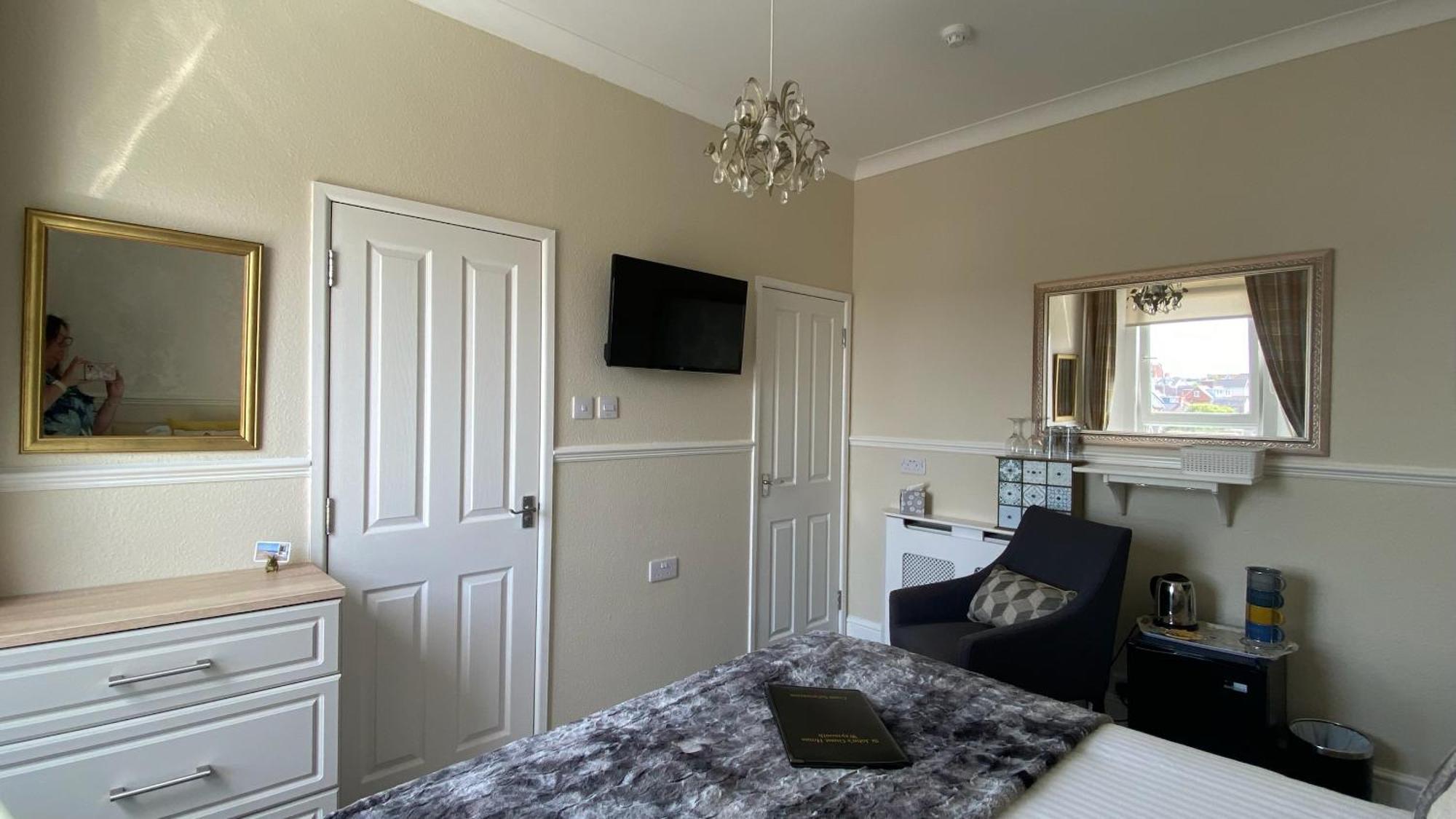 St John's Guest house 4*