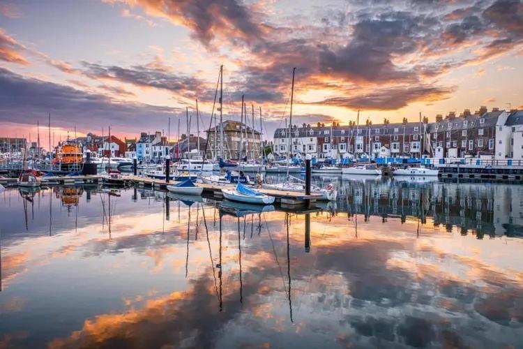 Apartment Sea Breeze Weymouth