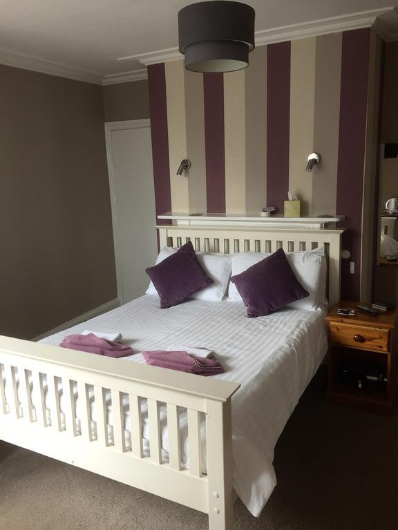 Bed & Breakfast The House
