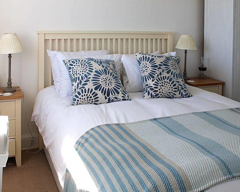 No. 98 Boutique Weymouth