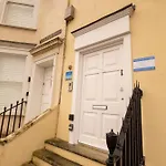 Beachside Gallery Flat Weymouth
