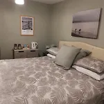 Greenlands Guest House