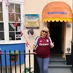 Beachcomber Guesthouse