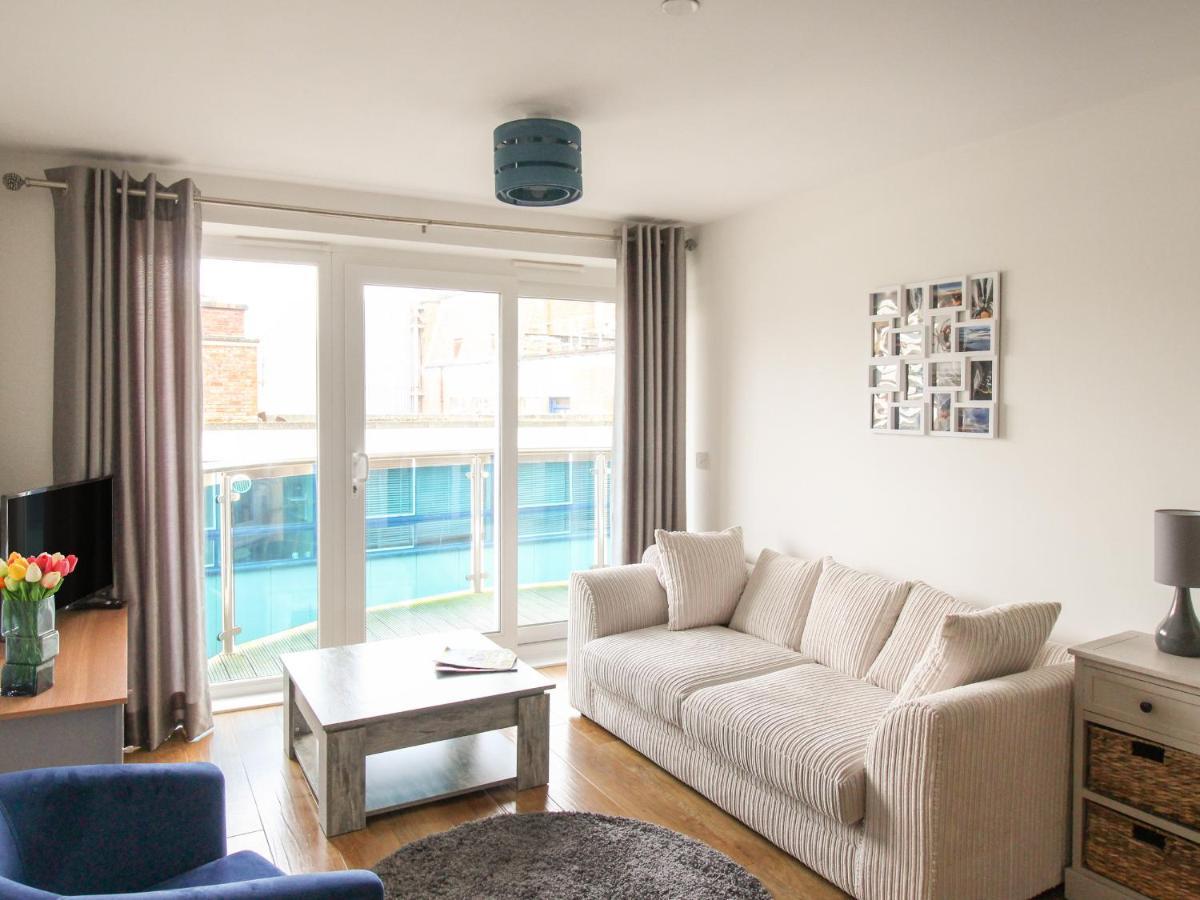 Nautical Breeze Apartment