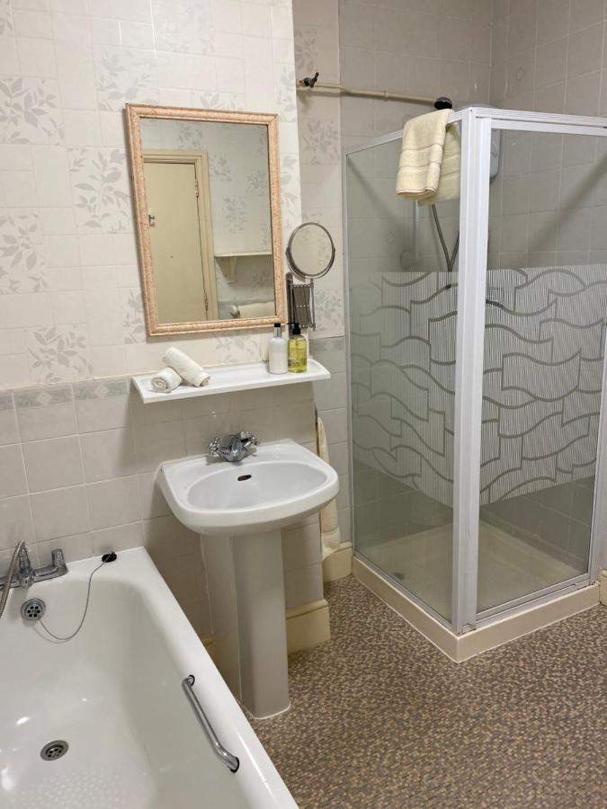 The Kingswood Bed & Breakfast 4*