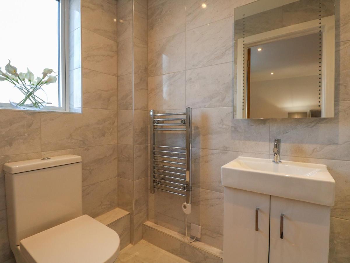Harbourside Haven 4 Apartment