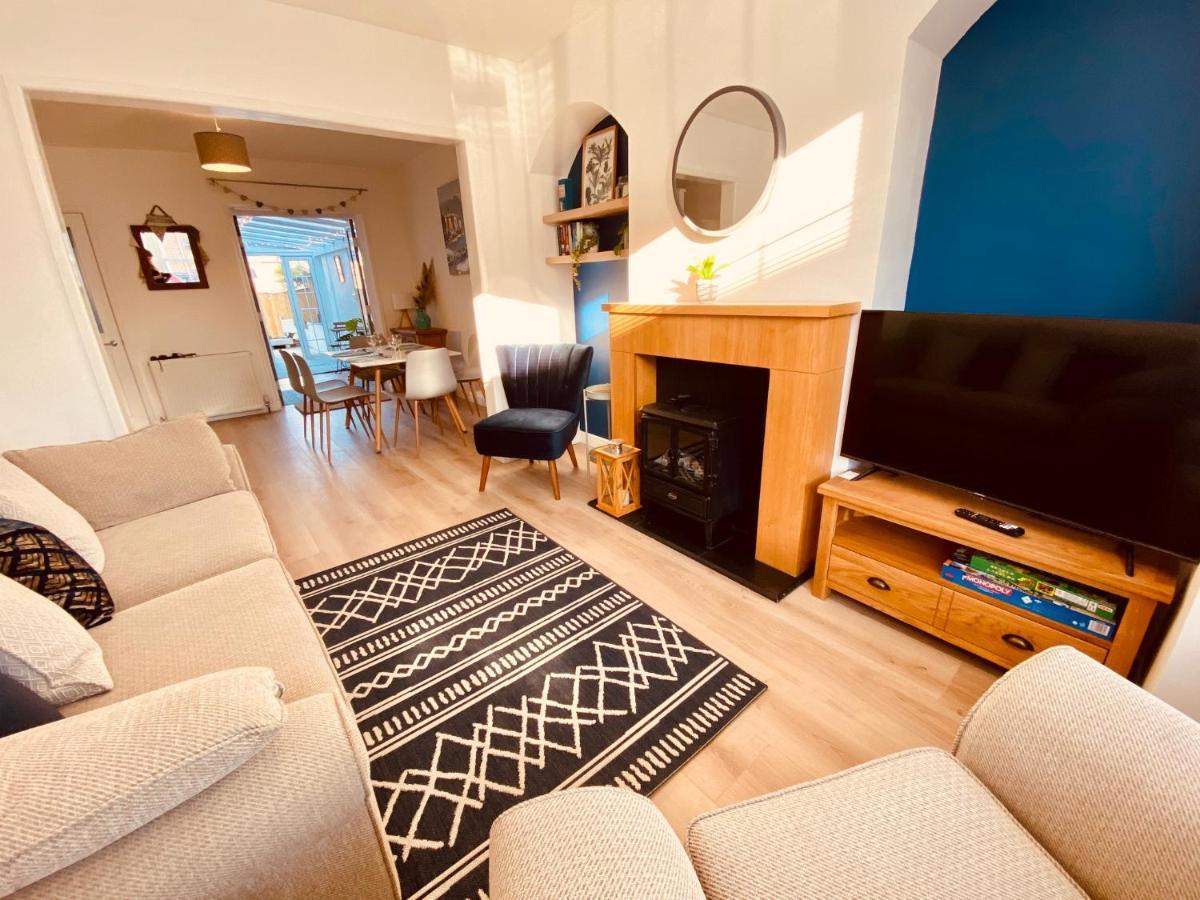 Bright 3br House Near Harbour Holiday home *