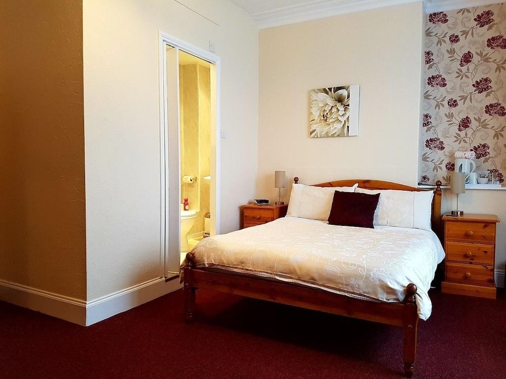Fosters Guest house