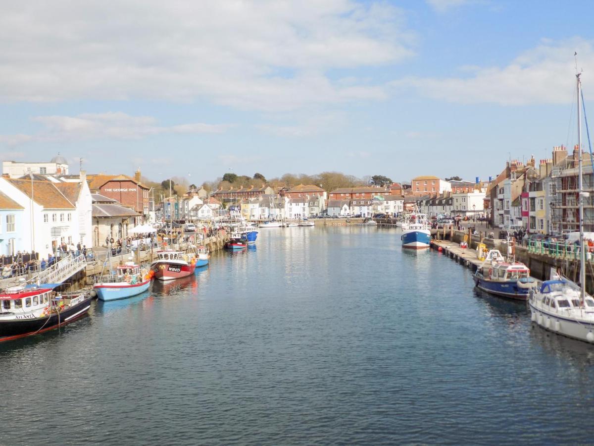 Marina Reach Weymouth