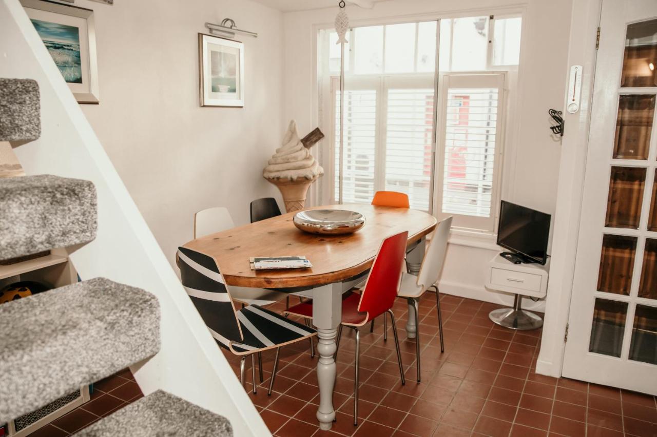 Seatown, Beautiful Townhouse In Casa de férias
