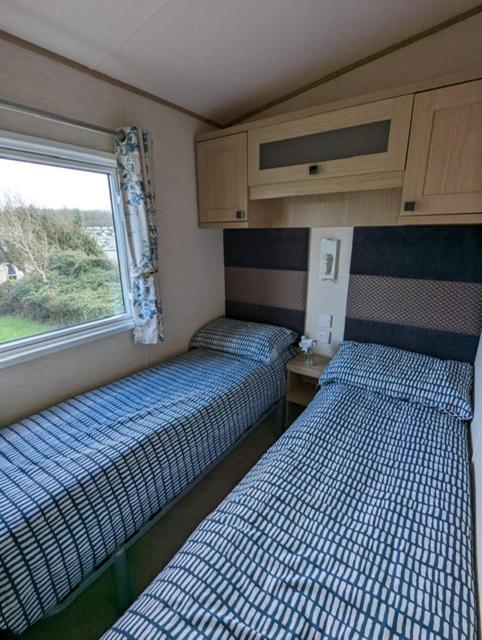 Peaceful Homely Caravan In Lovely Cul De Sac 1 Dog Welcome On Request Littlesea Haven Weymouth Wyke Regis