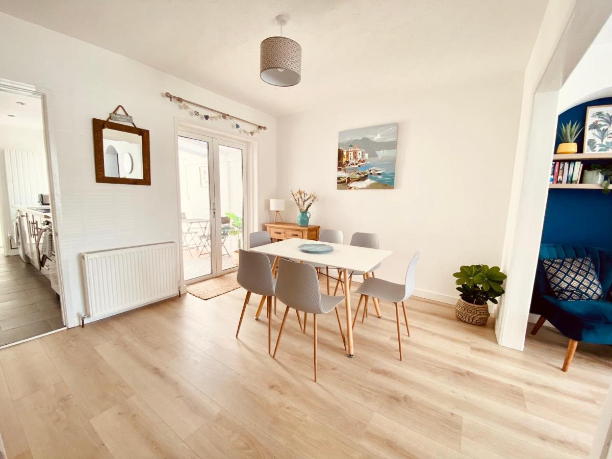 Bright 3br House Near Harbour Holiday home Weymouth