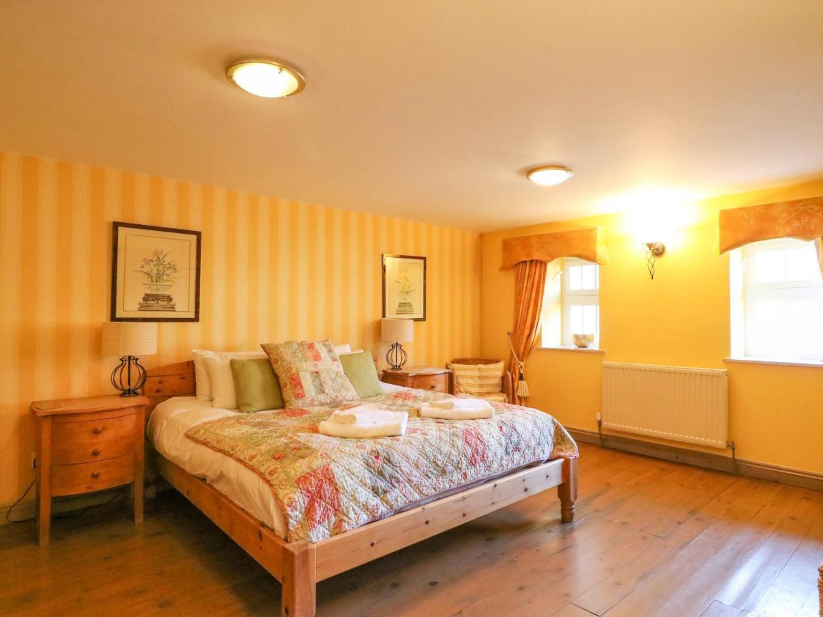 Holiday home The Oast House Weymouth