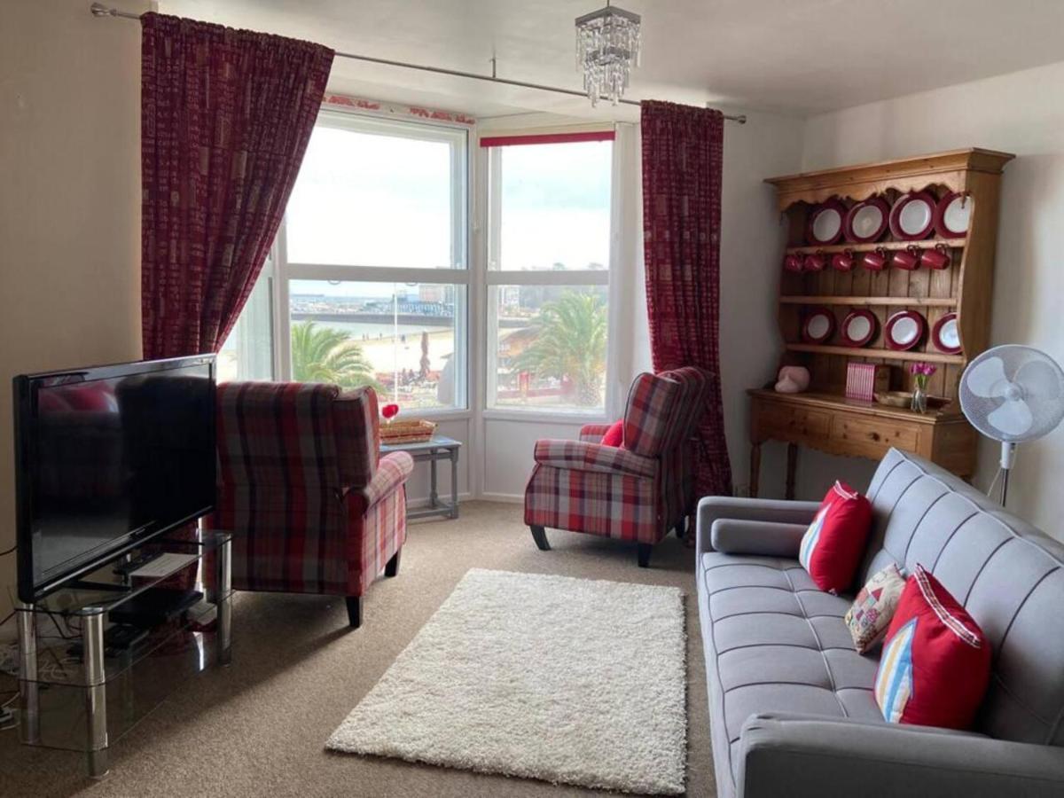 Stunning Sea Views From In Apartment Weymouth