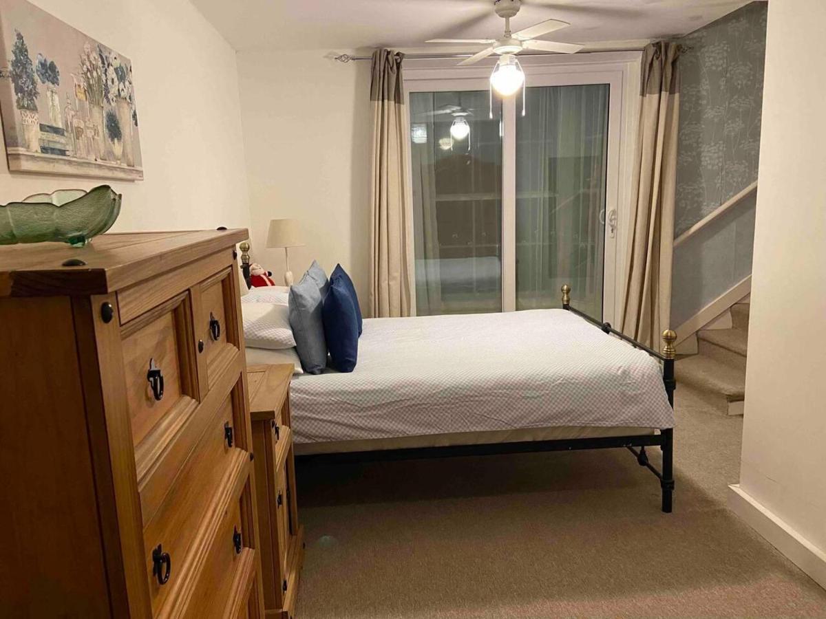 Stunning Sea Views From In Apartment Weymouth