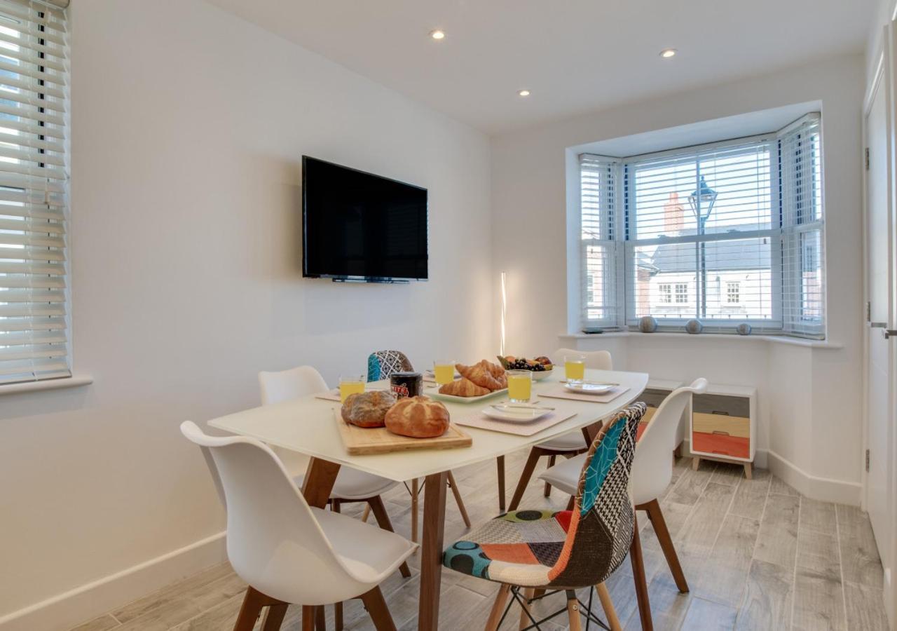 Marina View Townhouse Holiday home