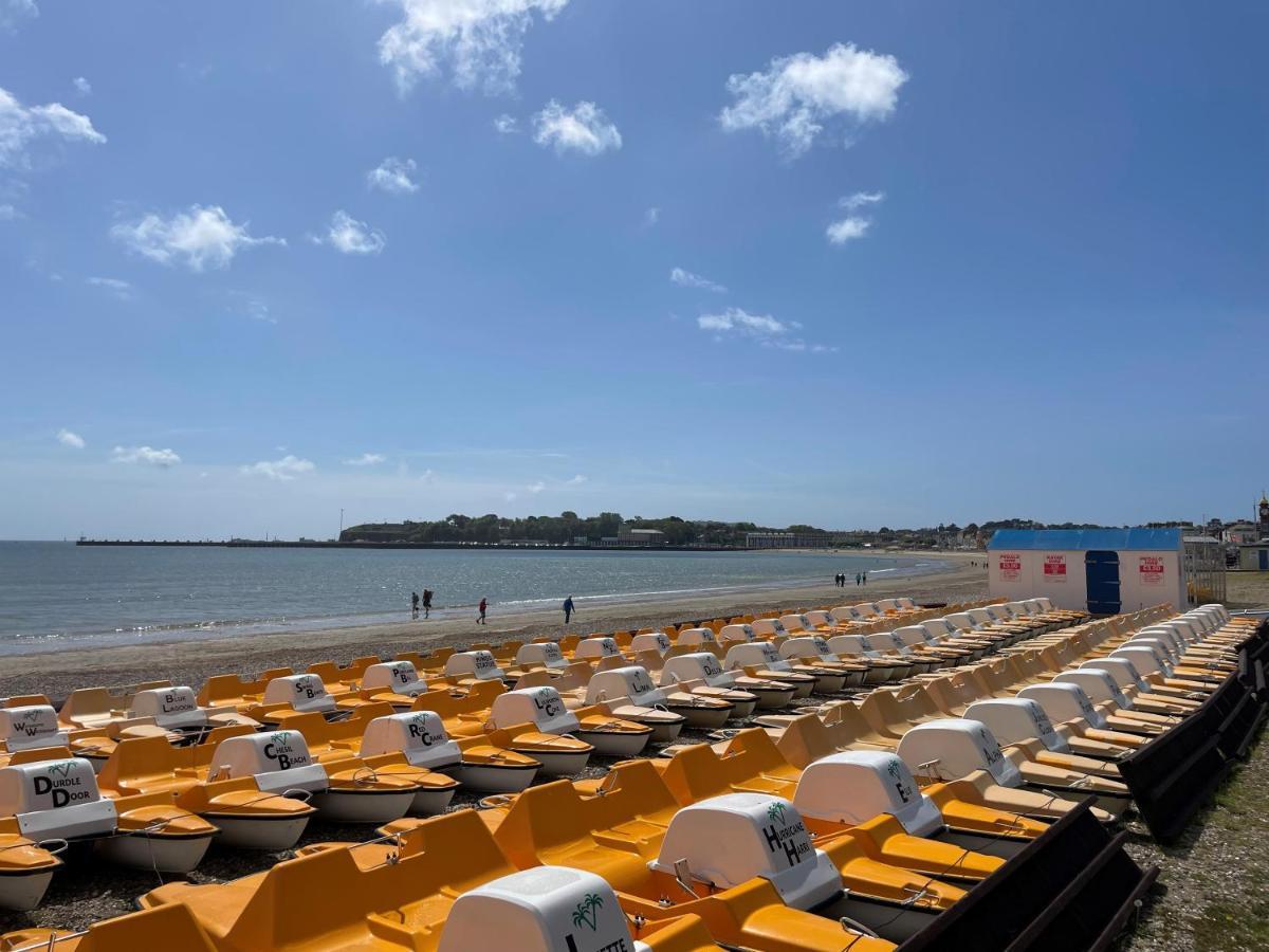 Apartment Stones Throw Weymouth