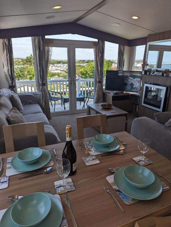 Panoramic Views Relaxing Caravan Littlesea Haven Weymouth