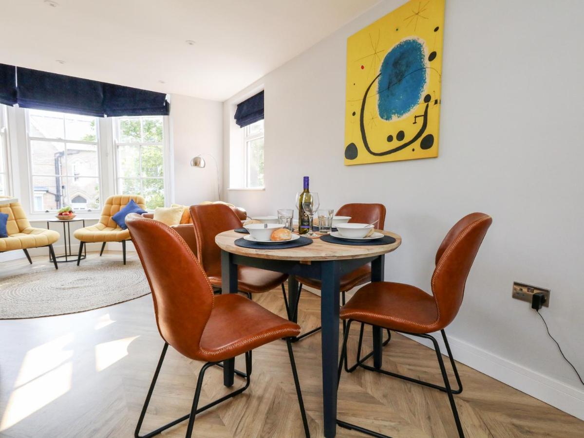 Flat 6, Thornlow Heights * Weymouth