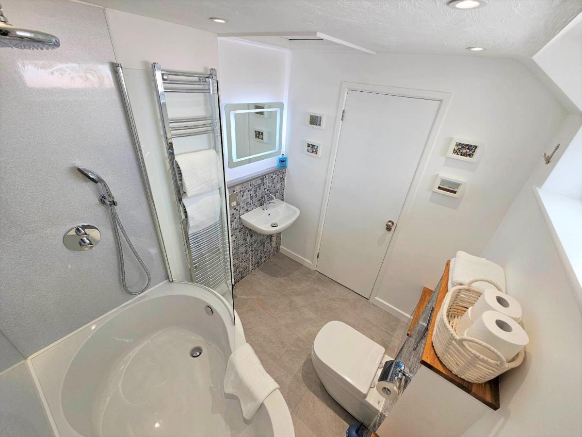 Bosun's Luxury In The Heart Of Town *