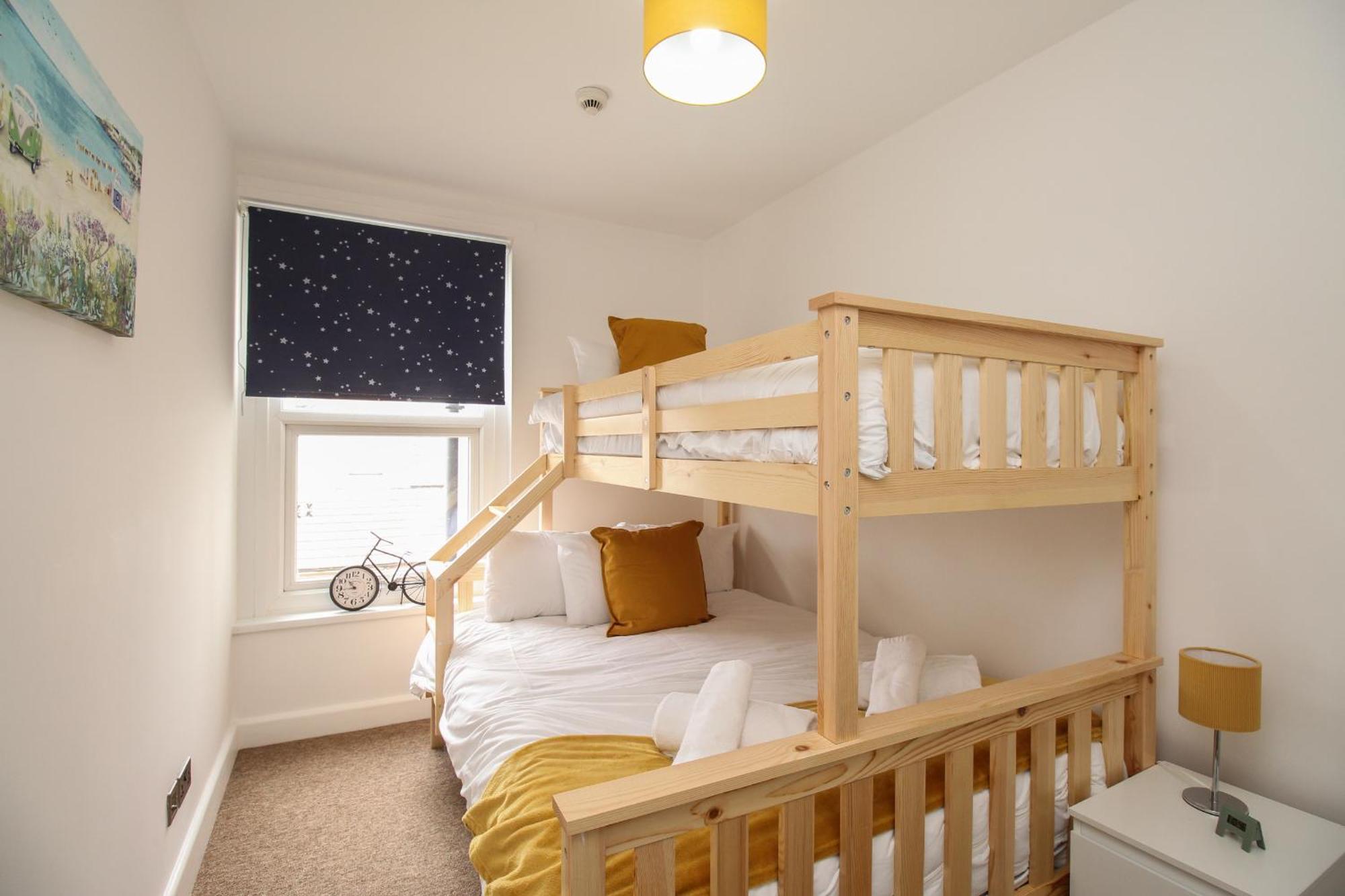 Apartment Stones Throw *