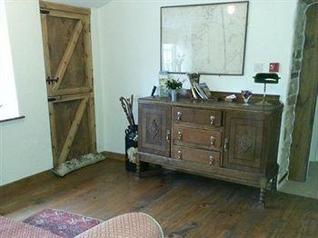 The Old Manor House 4* Weymouth