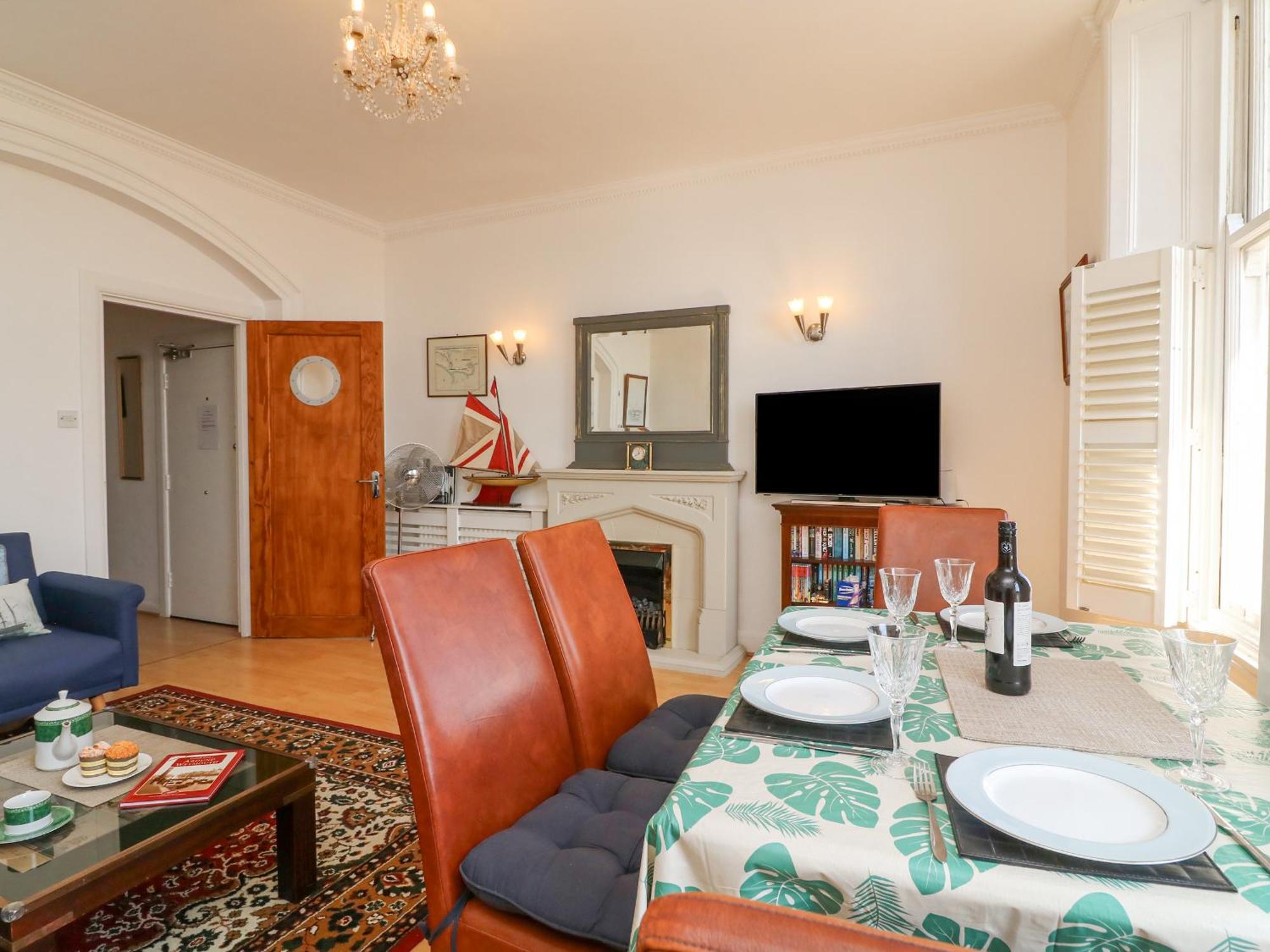 The Aquamarine Sea View Apartamento