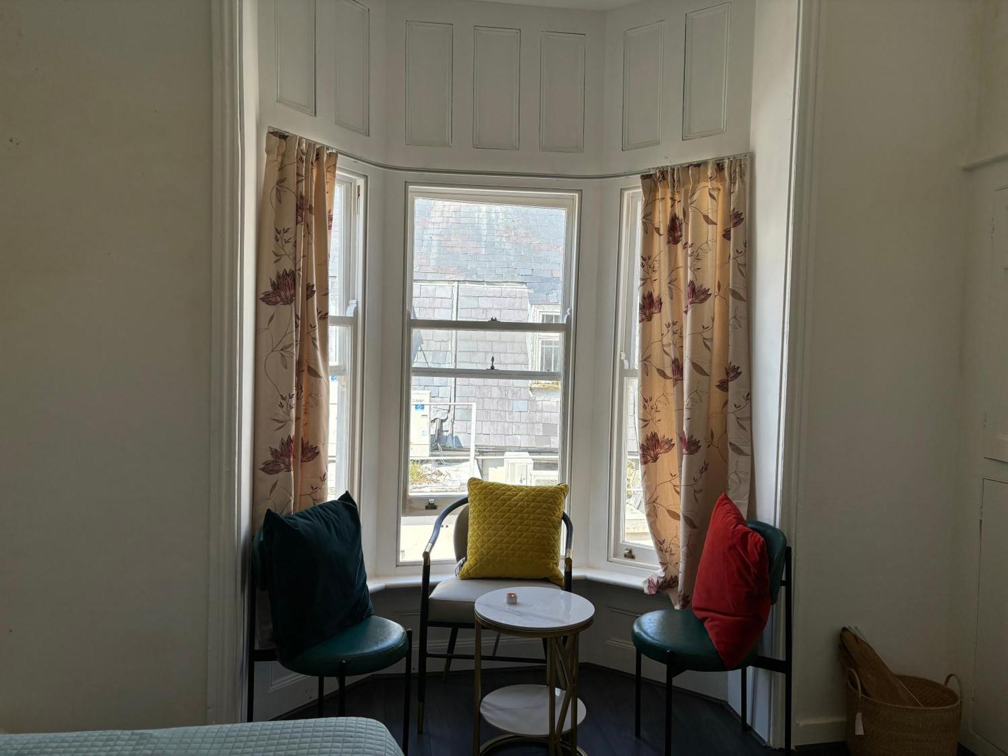Homestay Bond Street House