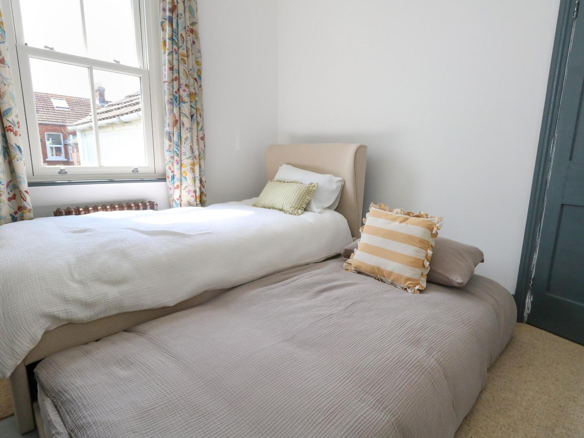 Chapelhay Holiday home *