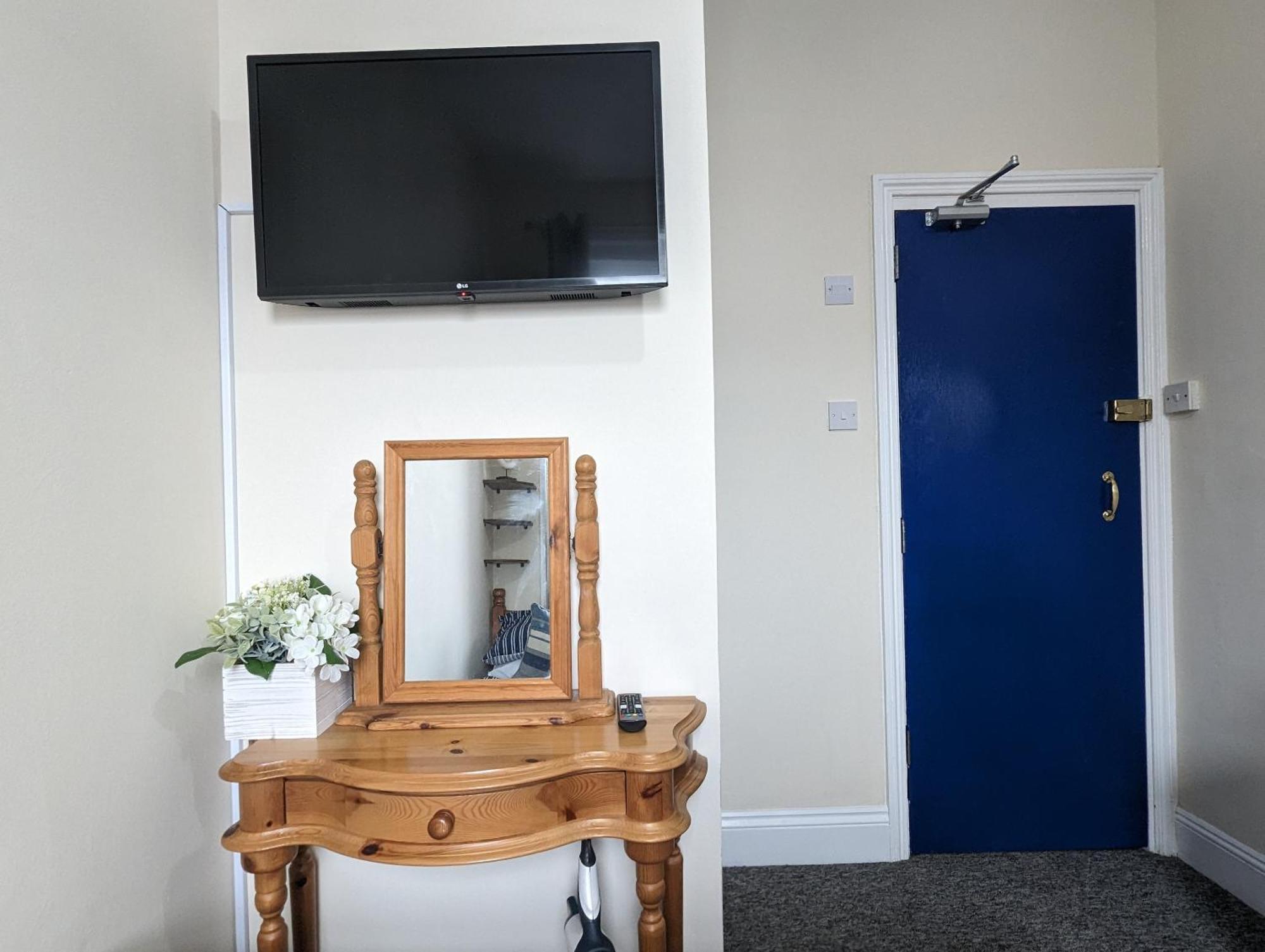 Jurassic Bay Holidays Guest house Weymouth