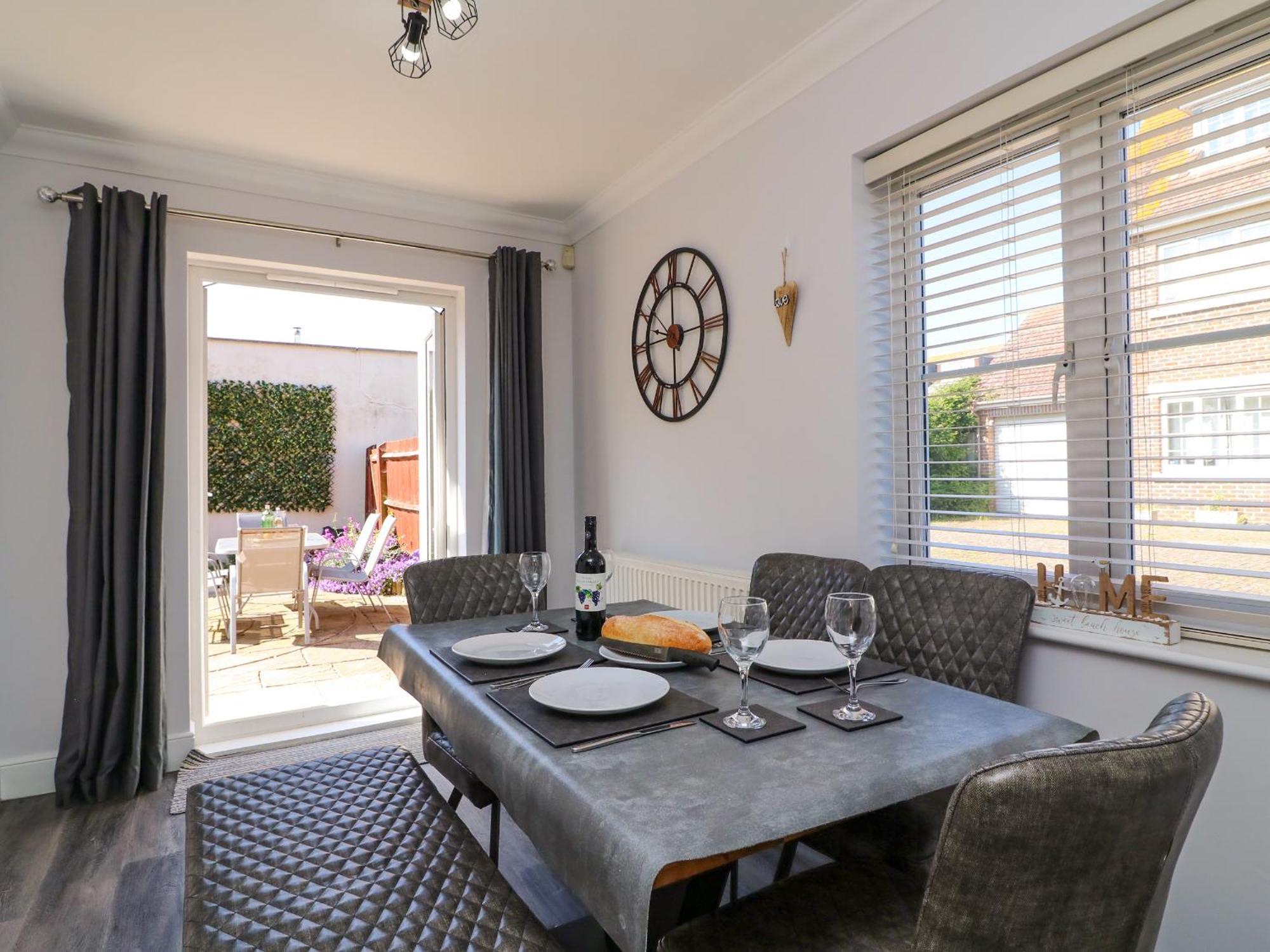 Holiday home Anchors Away Weymouth