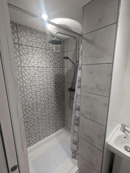 Apartamento Free Parking, 1 Bed Flat Park Street *