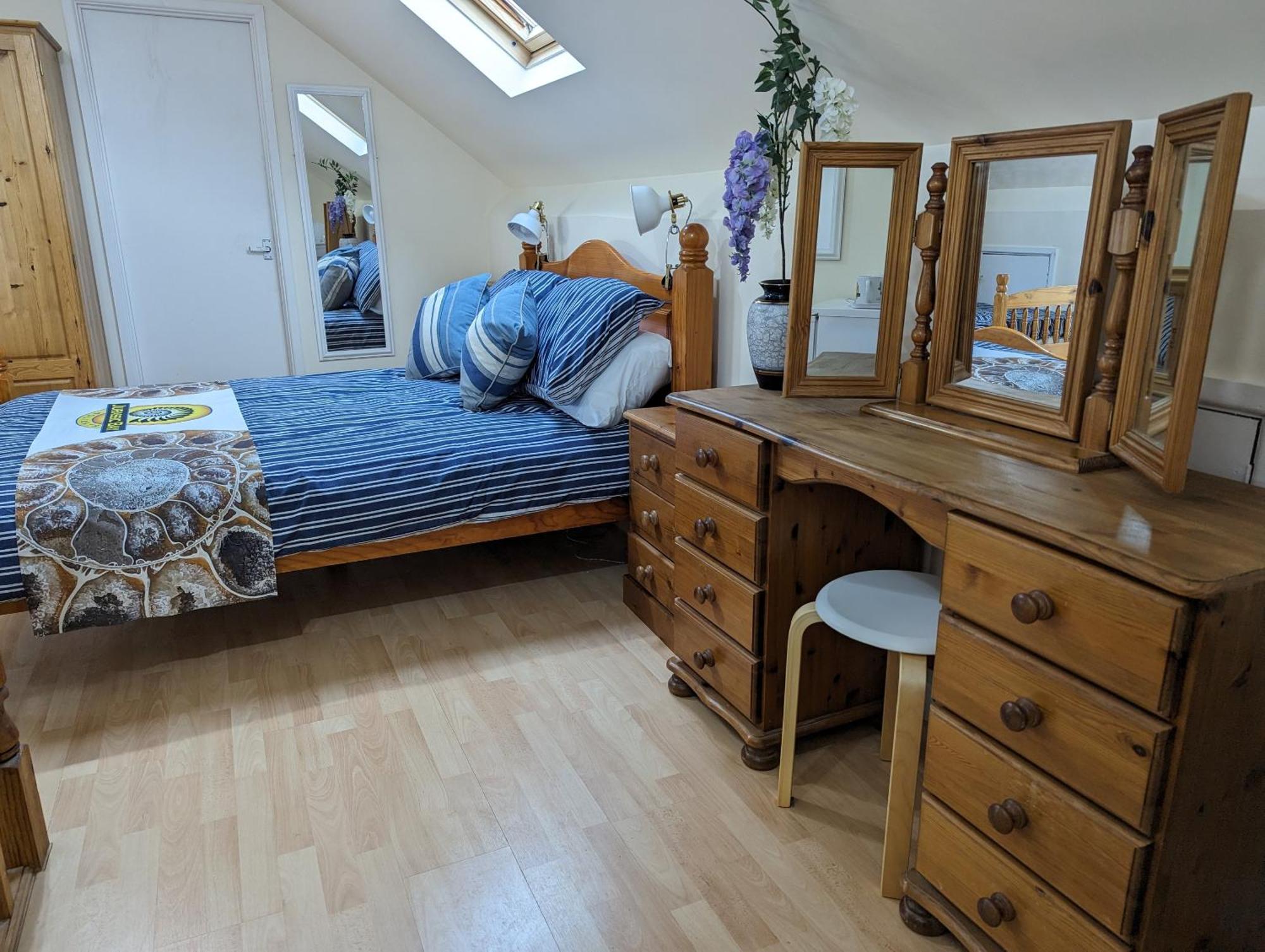 Jurassic Bay Holidays Guest house Weymouth
