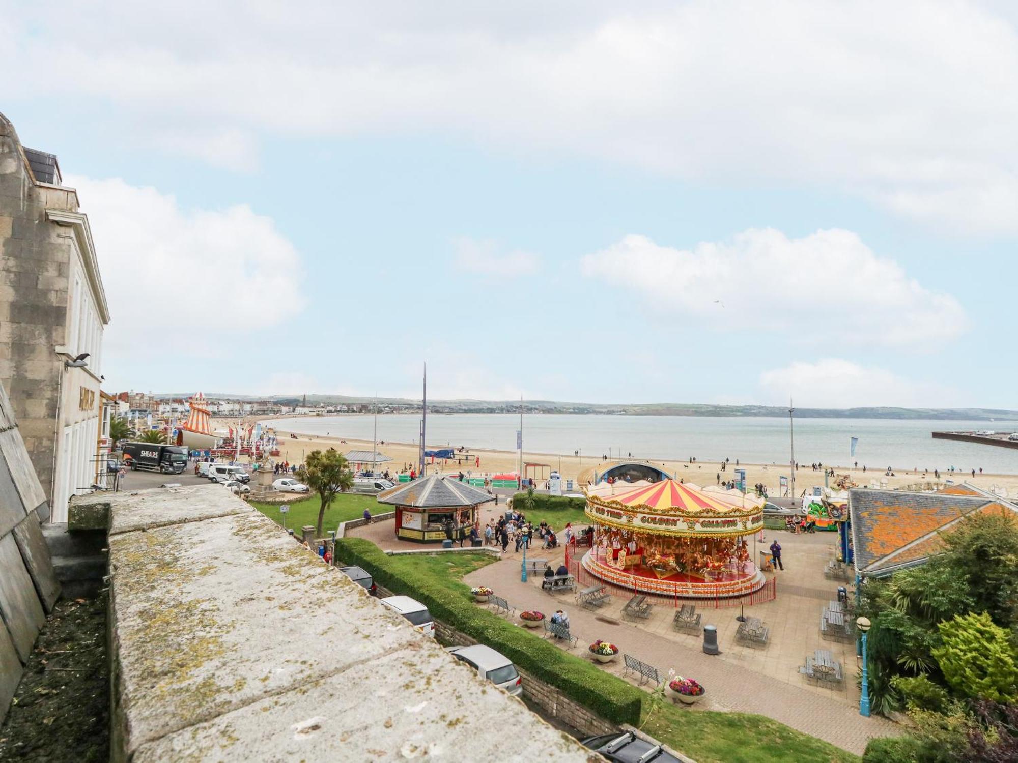 Shore View * Weymouth
