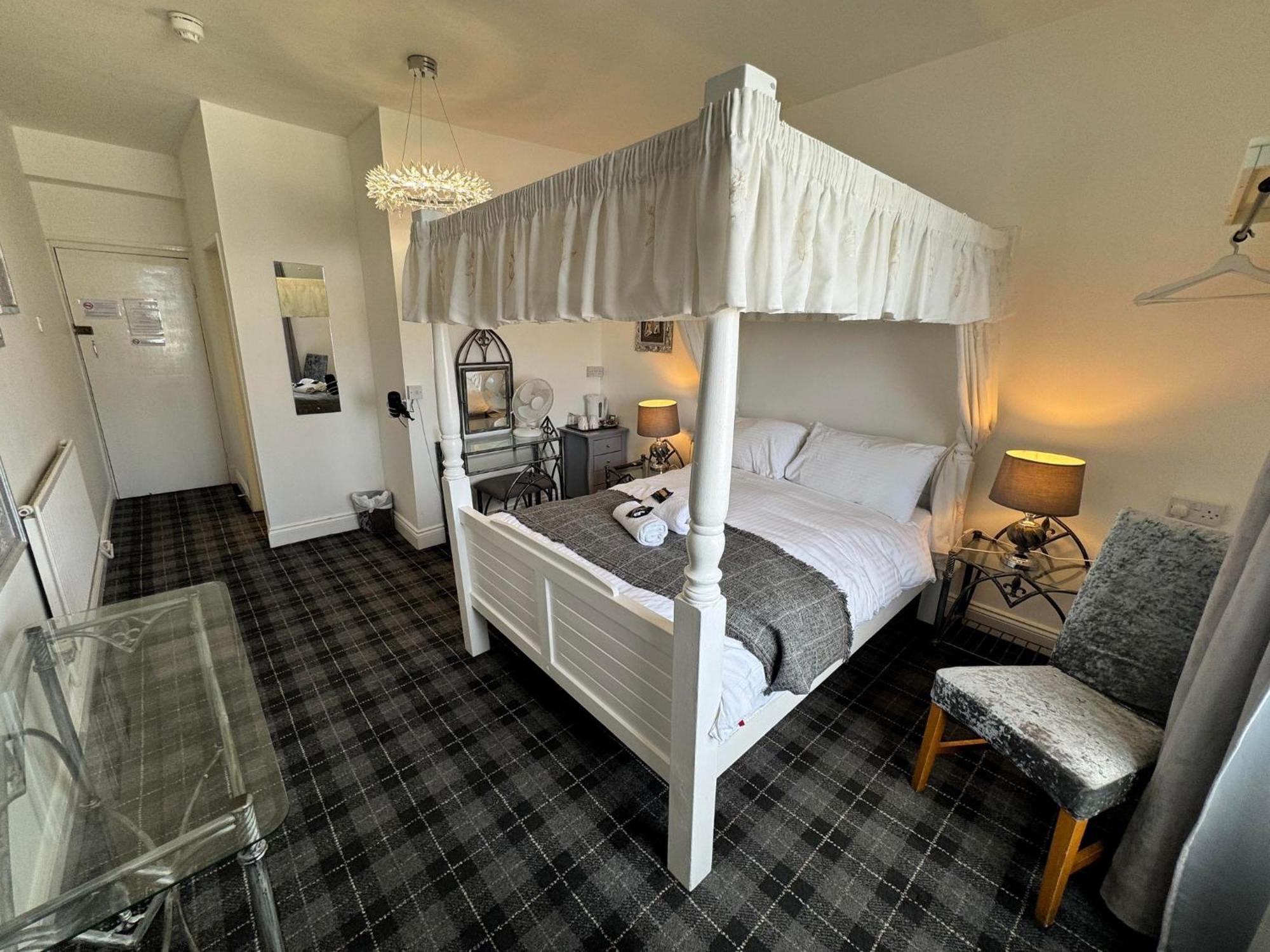 Hotel The Jubilee East - With Facilities & Smokehouse - Newly Refurbished Facilities 3*