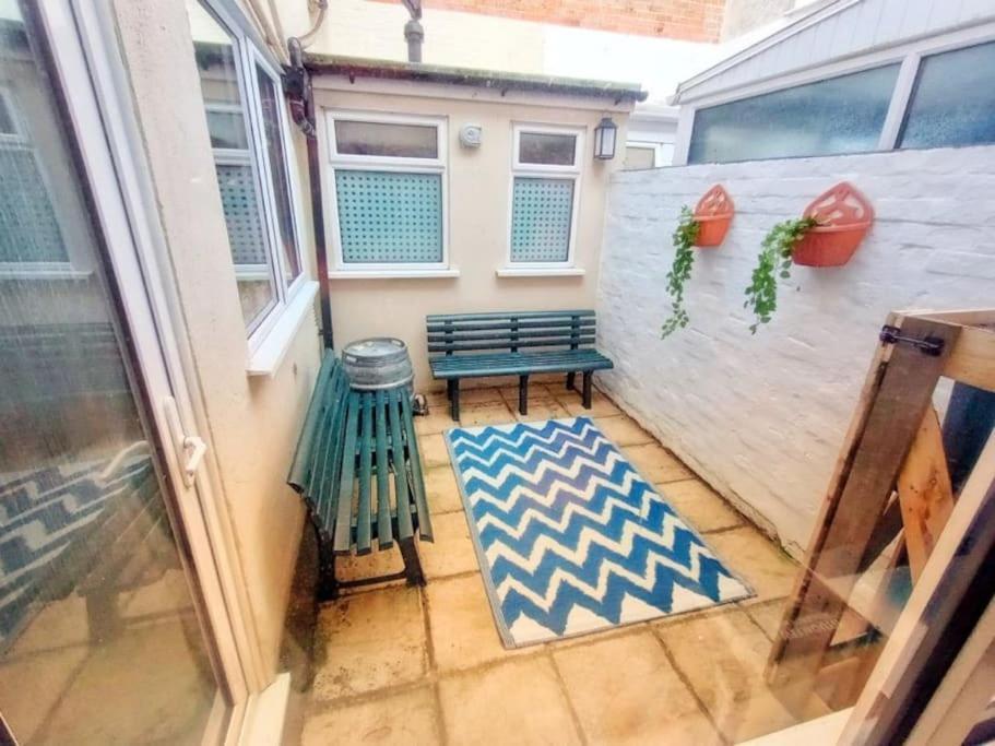 Holiday home Pebbles Family Friendly 2 Mins From