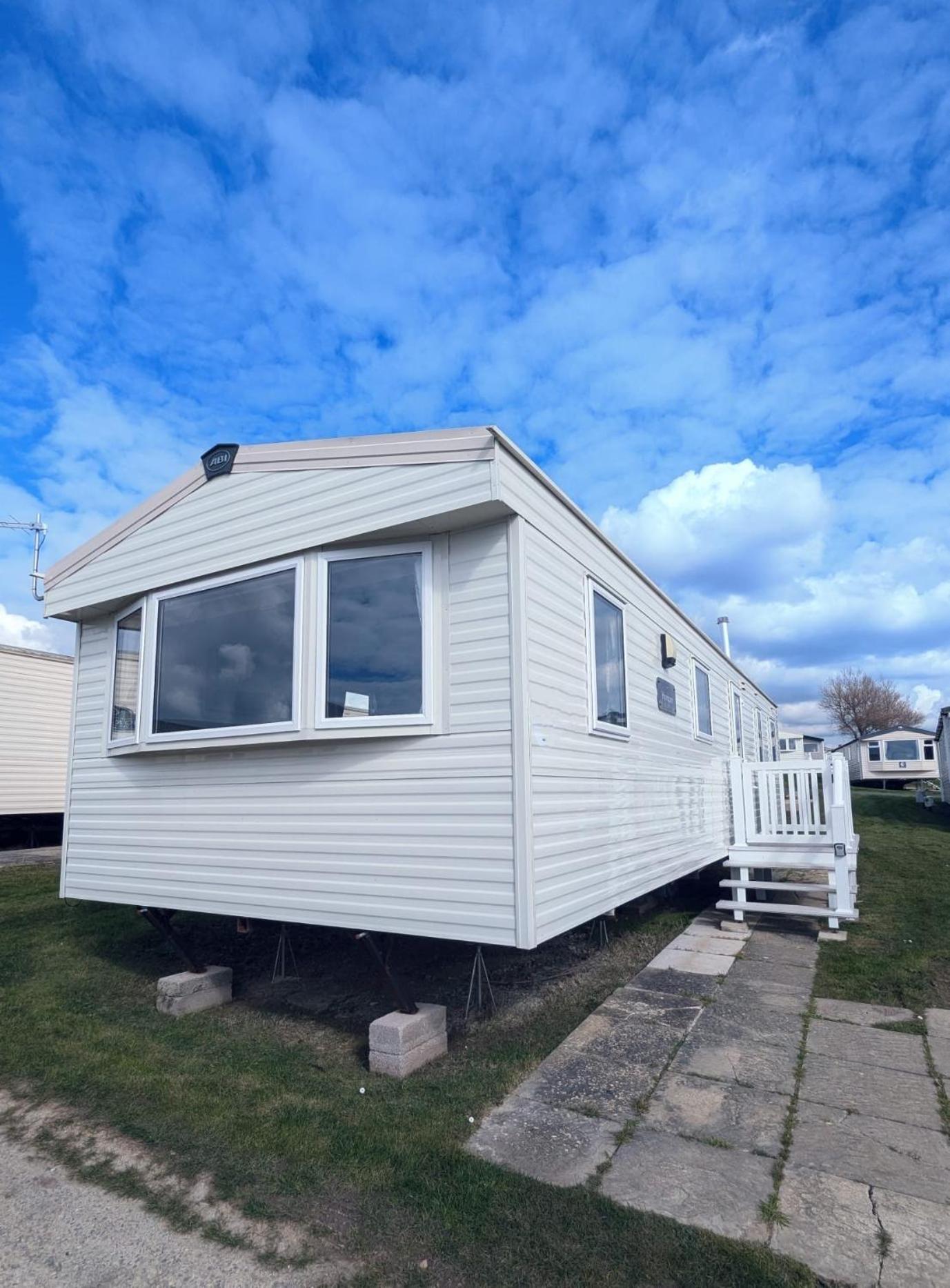 Bright Modern Caravan With Partial Views Of Fleet Lagoon Haven Littlesea Weymouth