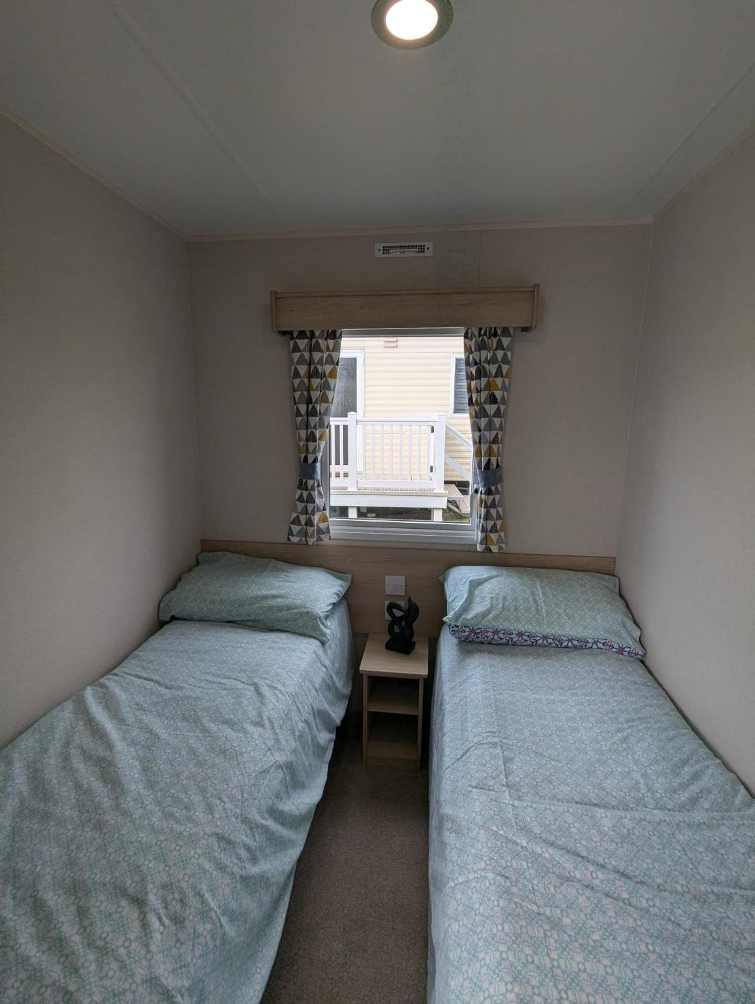 Bright Modern Caravan With Partial Views Of Fleet Lagoon Haven Littlesea Holiday park
