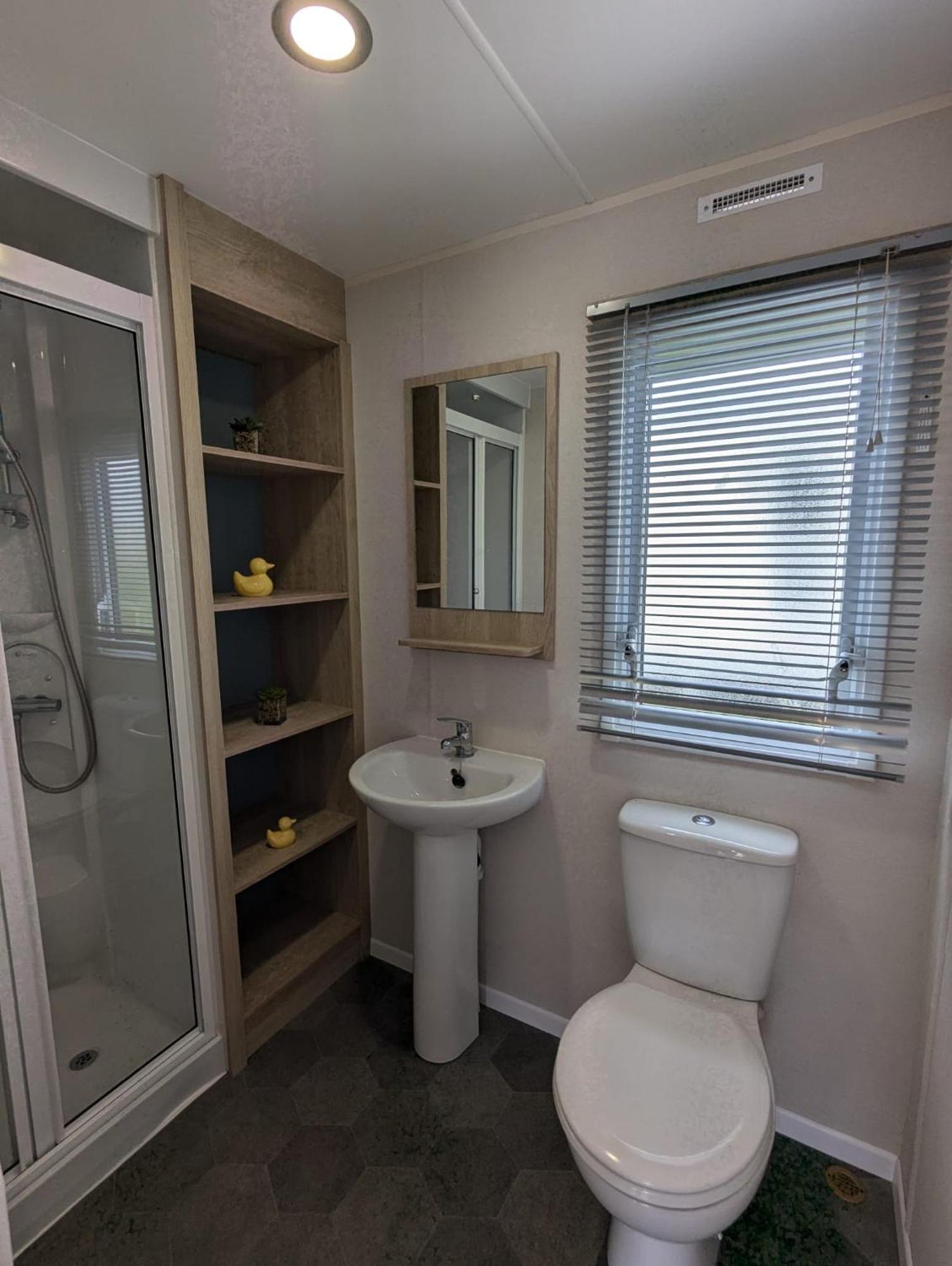 Bright Modern Caravan With Partial Views Of Fleet Lagoon Haven Littlesea Holiday park *