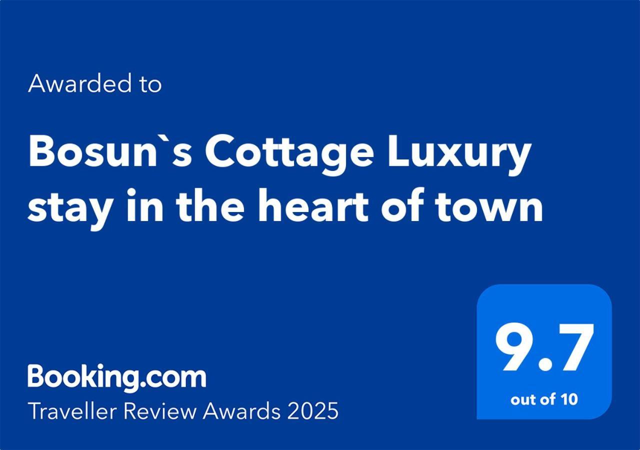 Casa de férias Bosun's Luxury In The Heart Of Town *