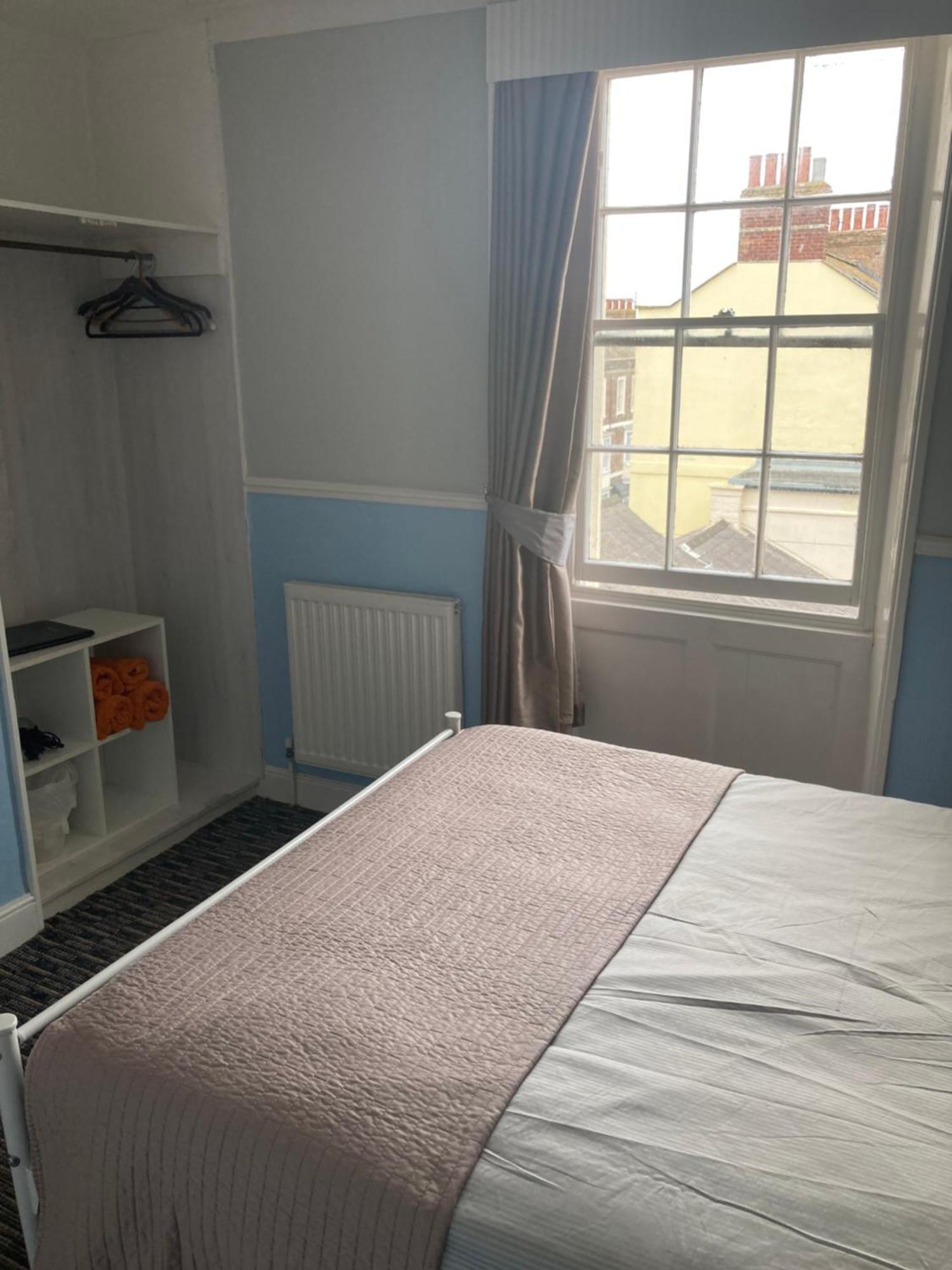 Braemar Guest house Weymouth