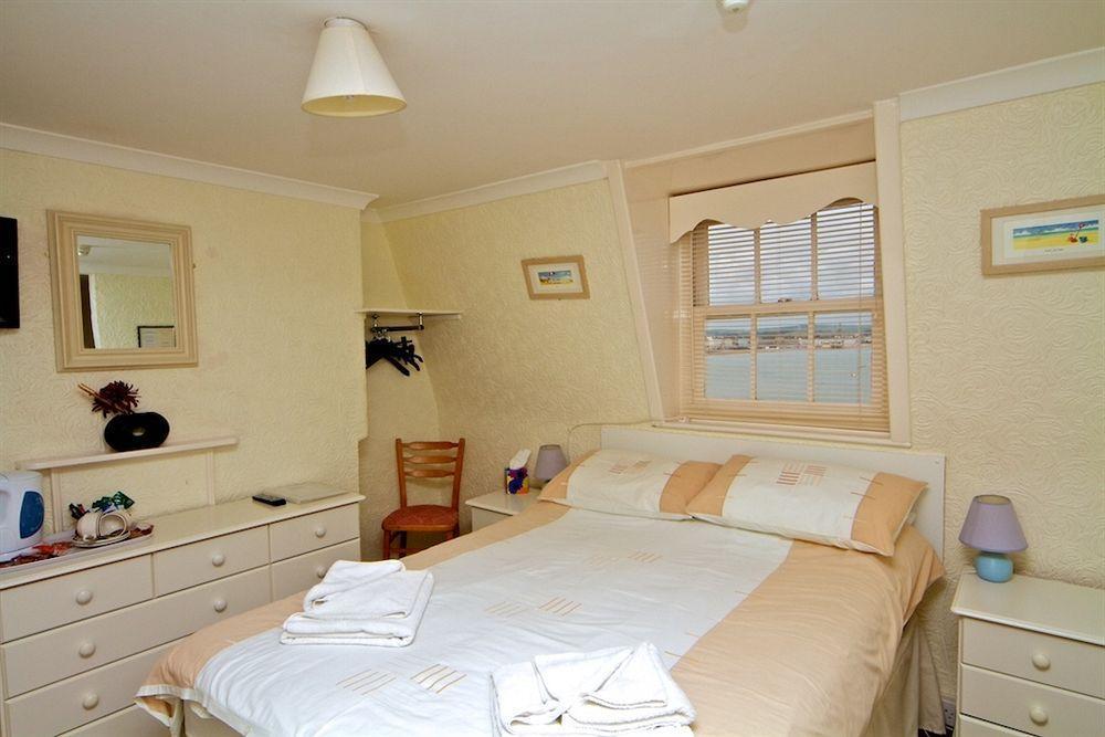View 3* Weymouth