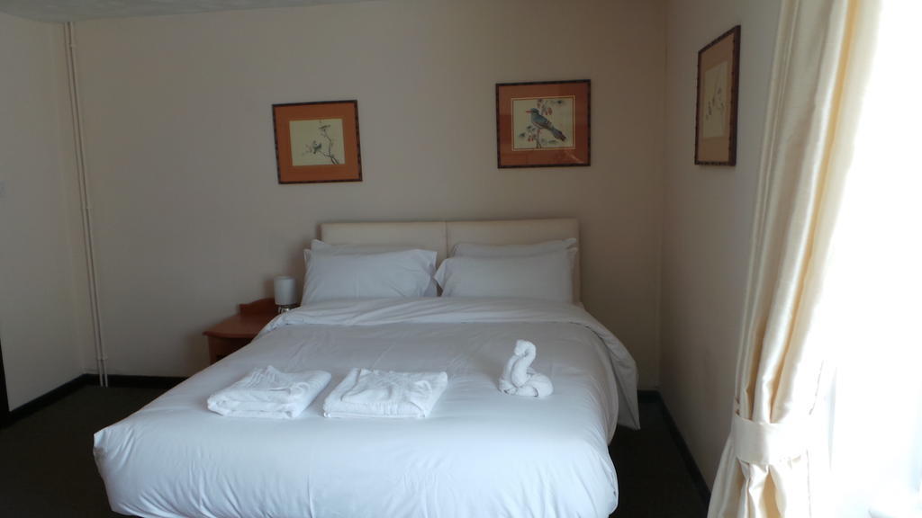 Hotel Dolphin