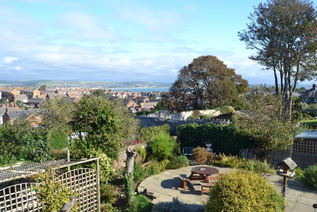 Eastney Guest house
