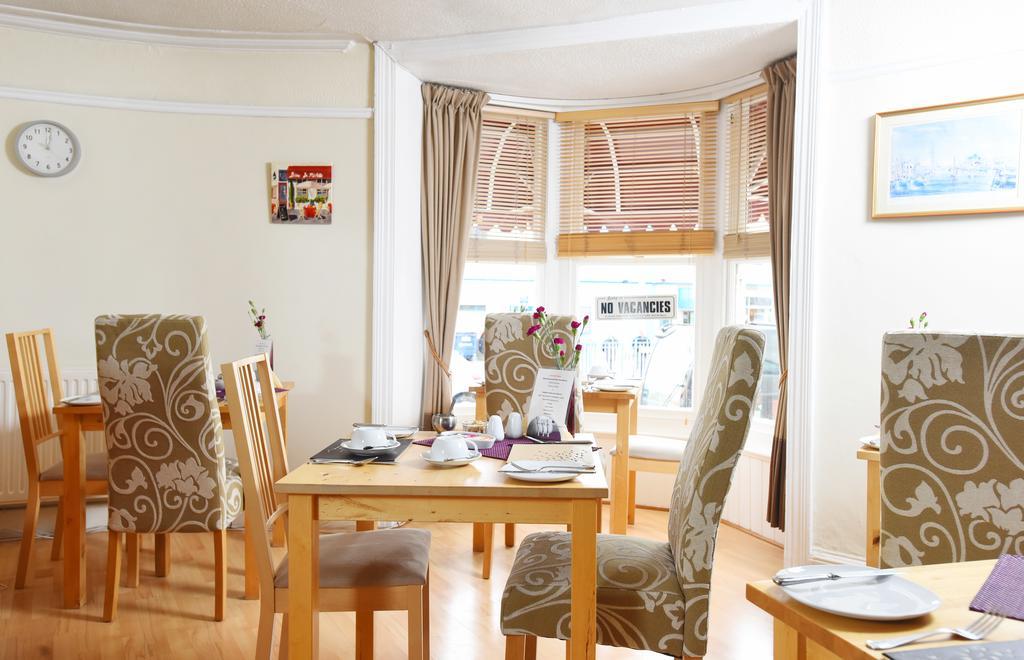 Bed & Breakfast The House 3*
