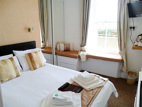 The Cumberland Bed & Breakfast Weymouth